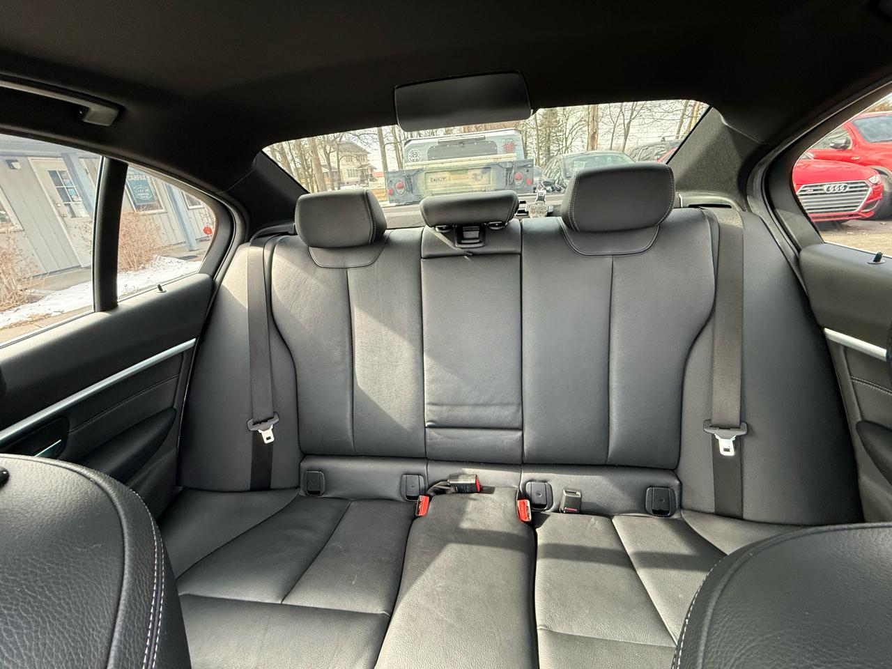 BMW 3-Series 330e iPerformance Sedan 2017