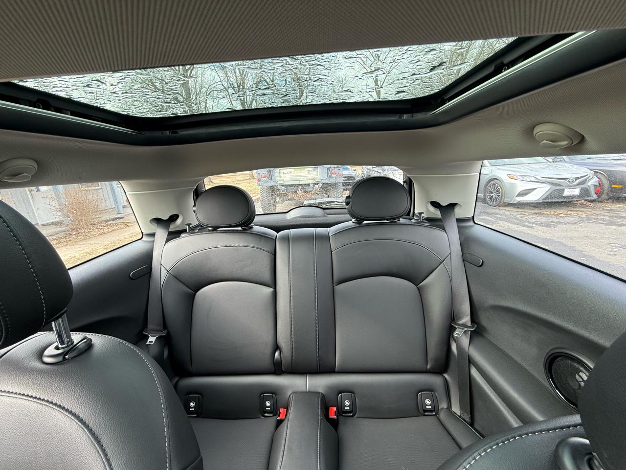 MINI Cooper 3-Door 2017