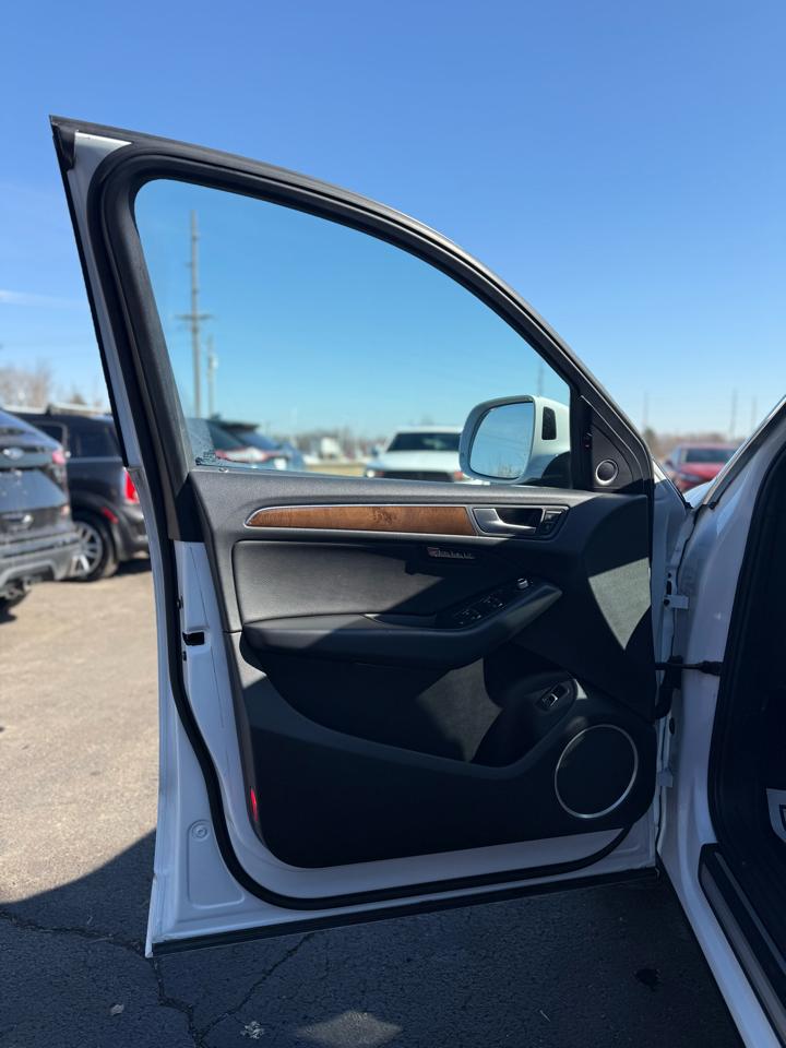 Audi Q5 2.0T Premium Plus quattro 2015