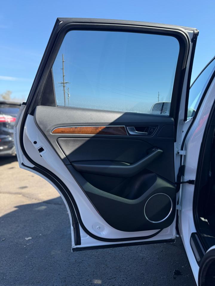 Audi Q5 2.0T Premium Plus quattro 2015