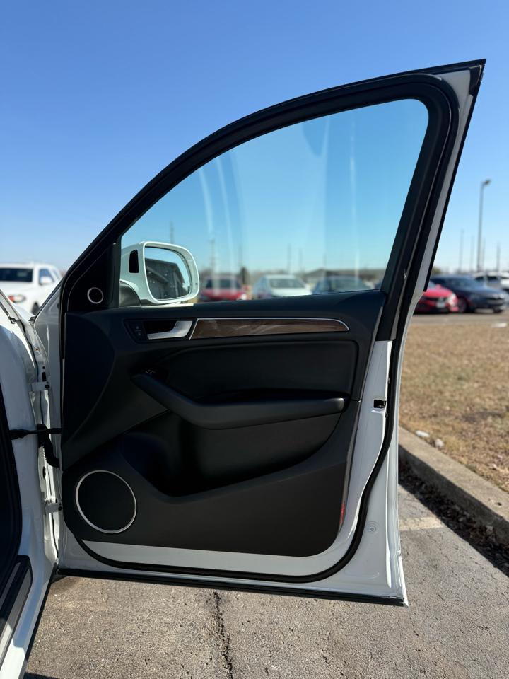 Audi Q5 2.0T Premium Plus quattro 2015