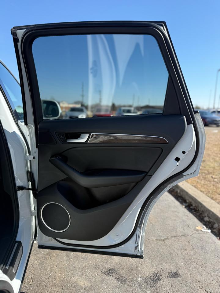 Audi Q5 2.0T Premium Plus quattro 2015