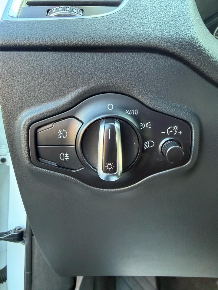 Audi Q5 2.0T Premium Plus quattro 2015