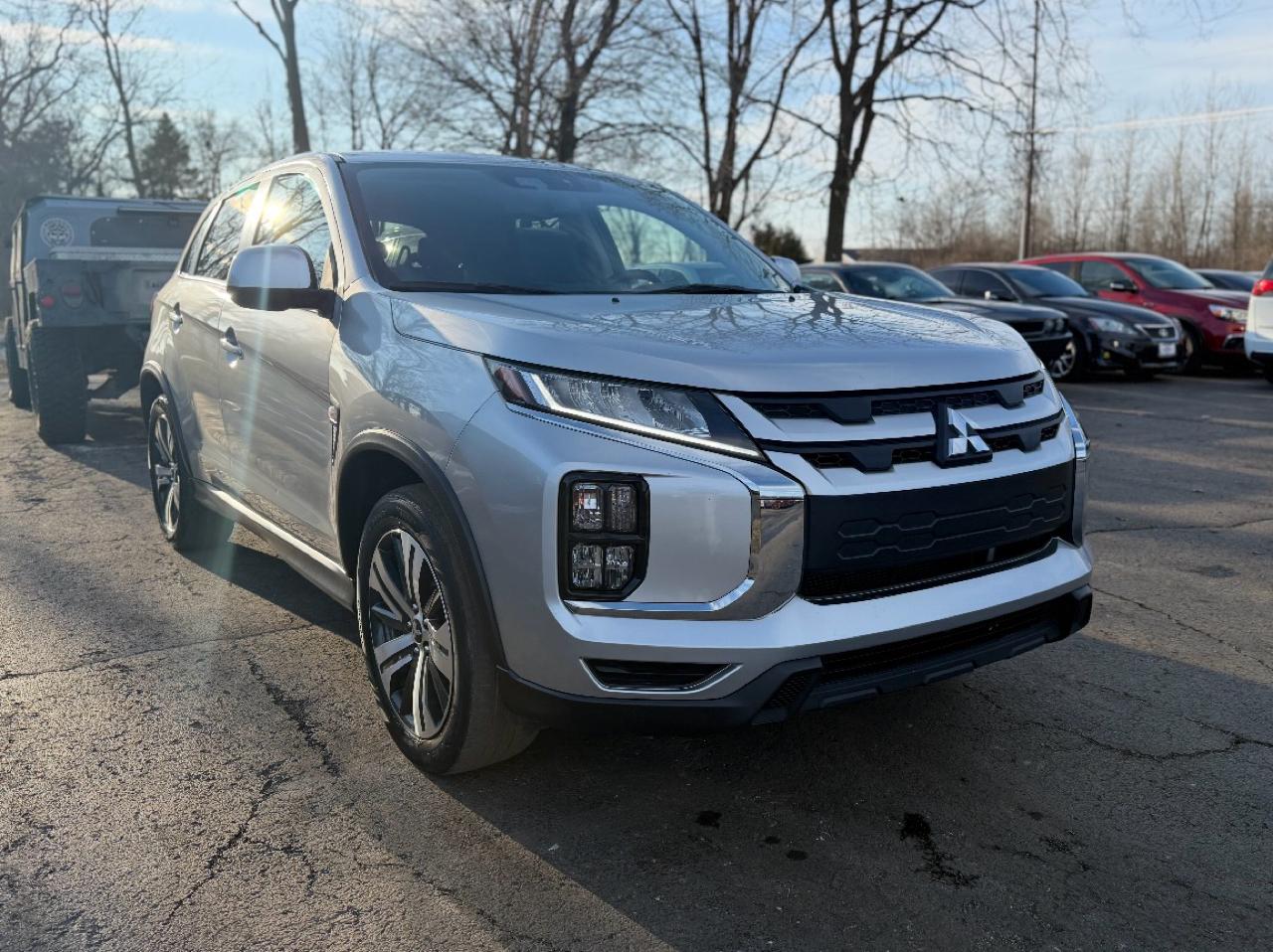 Mitsubishi Outlander Sport 2.0 ES CVT 2021