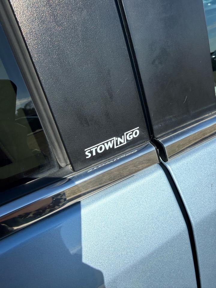 Chrysler Town & Country Touring-L 2013