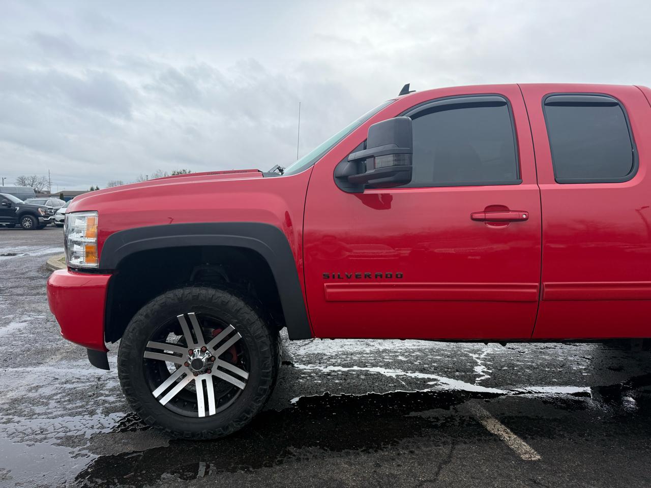 Chevrolet Silverado 1500 LTZ Extended Cab 4WD 2010