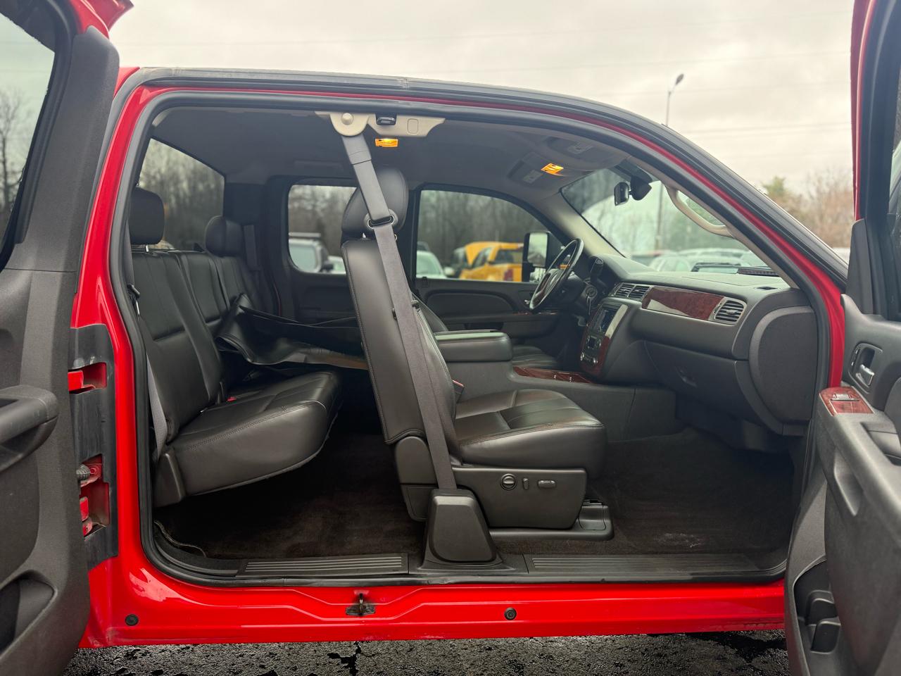 Chevrolet Silverado 1500 LTZ Extended Cab 4WD 2010