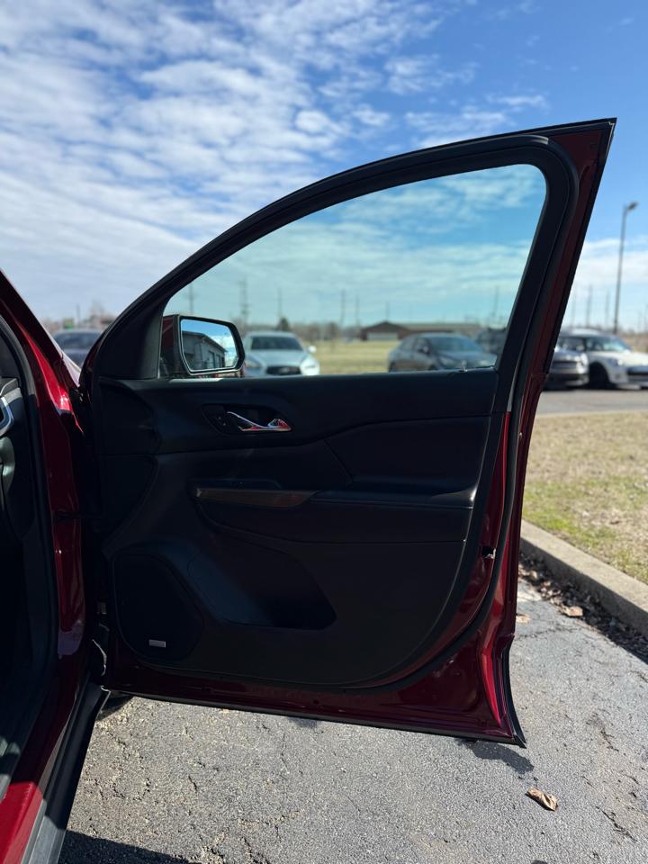 GMC Acadia SLE 4D SUV FWD 2017