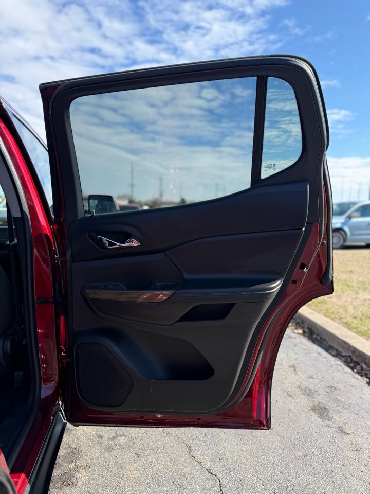 GMC Acadia SLE 4D SUV FWD 2017