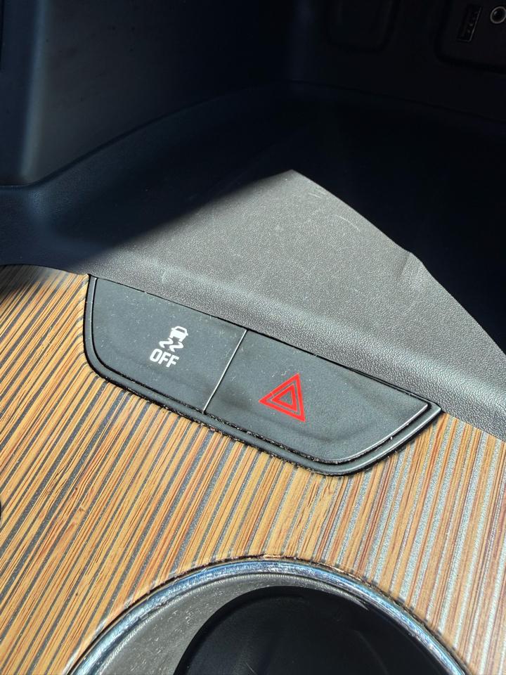 GMC Acadia SLE 4D SUV FWD 2017