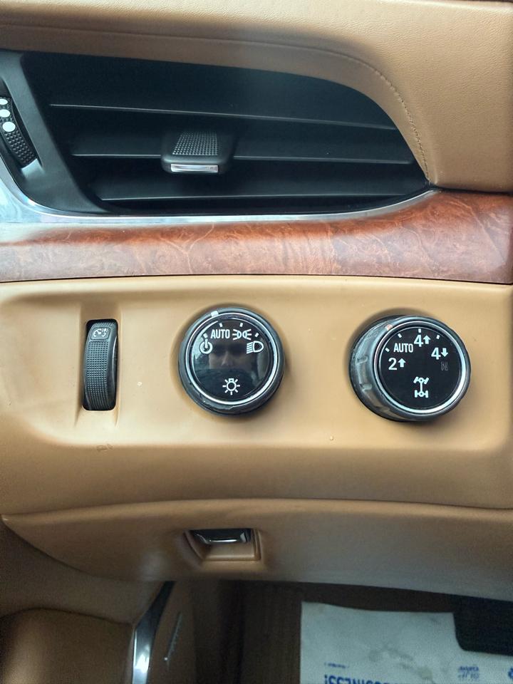 Cadillac Escalade ESV Platinum 4WD 2015