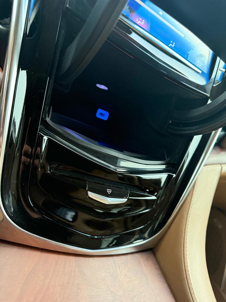 Cadillac Escalade ESV Platinum 4WD 2015