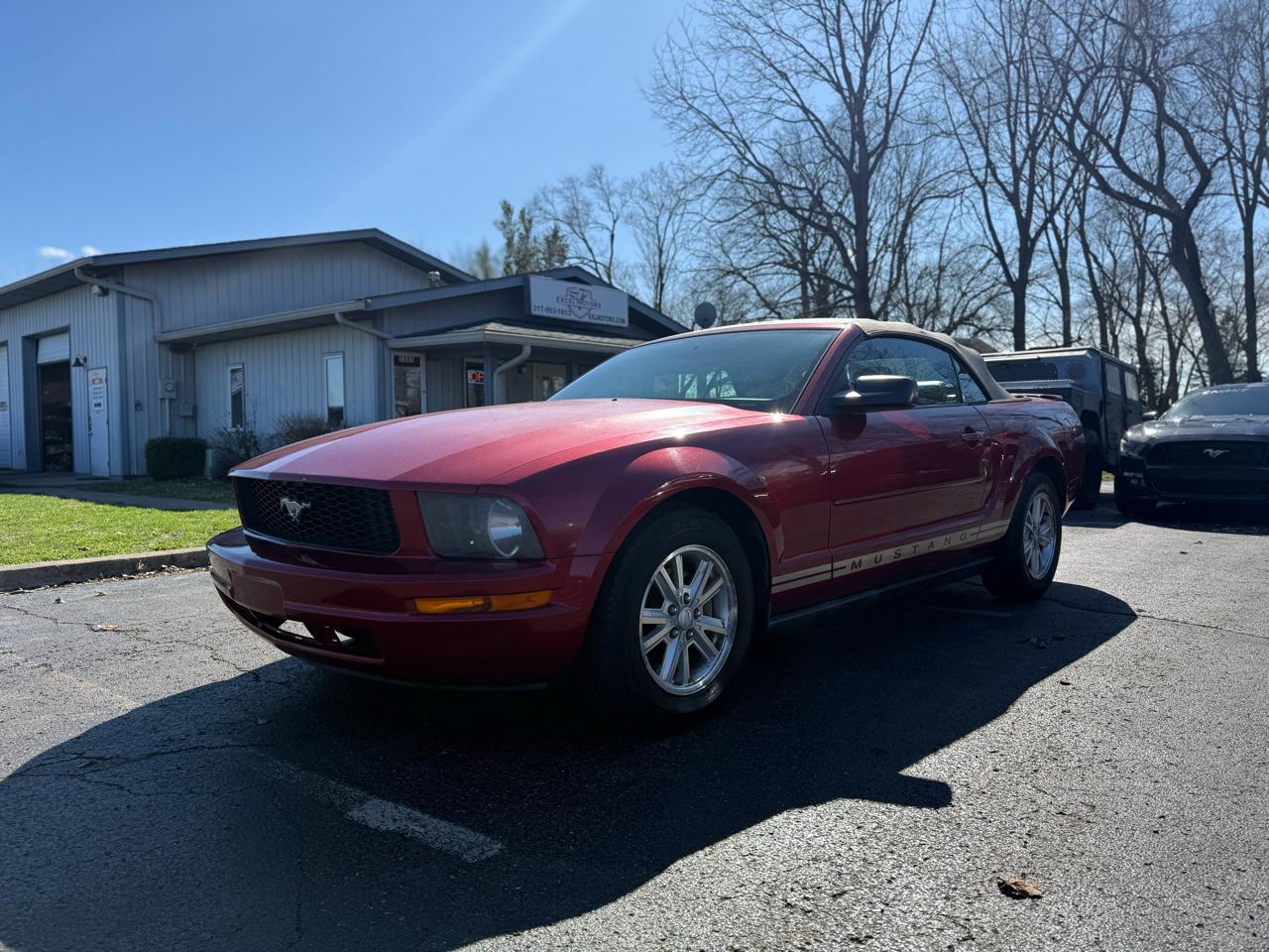Ford Mustang V6 Deluxe Convertible 2007