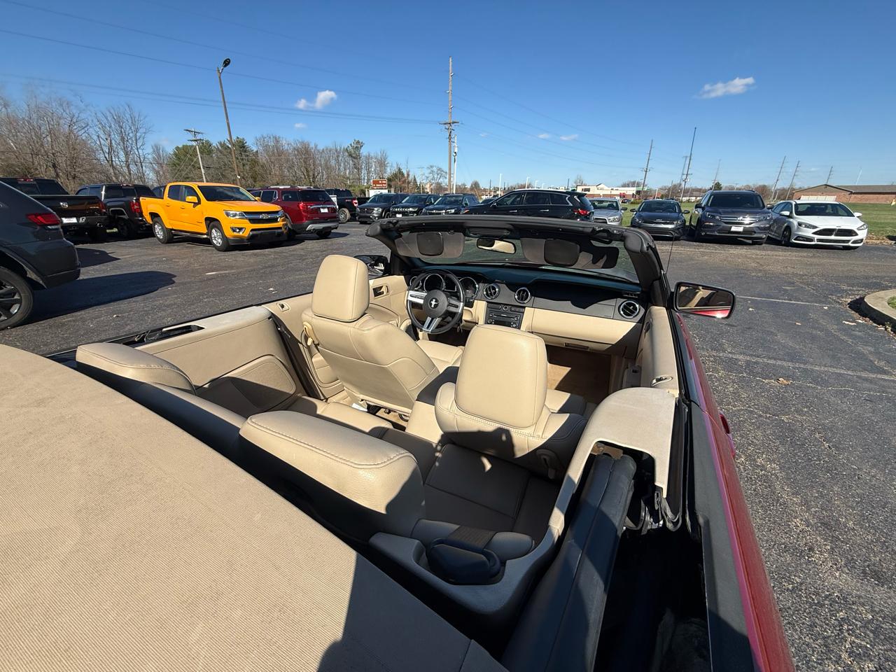 Ford Mustang V6 Deluxe Convertible 2007