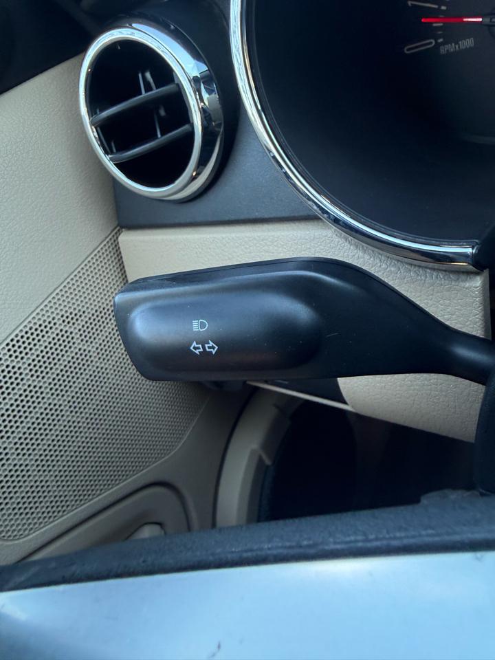 Ford Mustang V6 Deluxe Convertible 2007