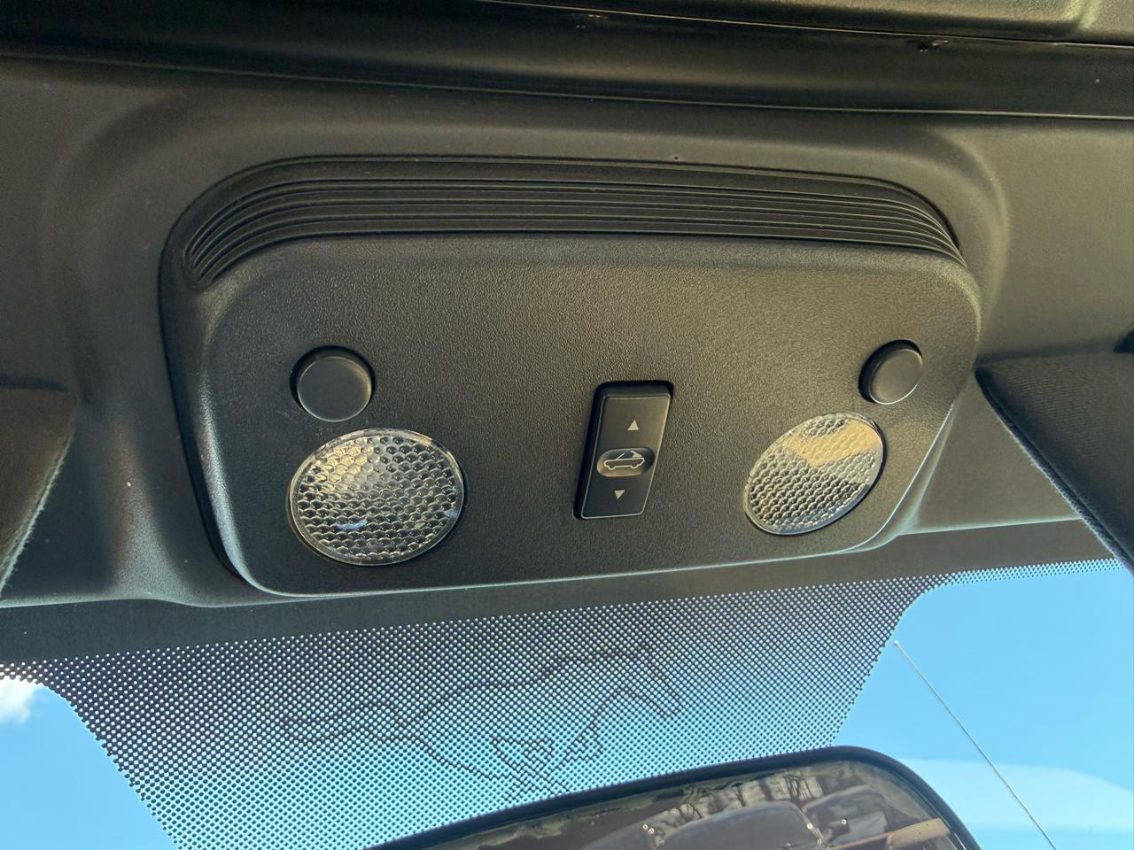 Ford Mustang V6 Deluxe Convertible 2007