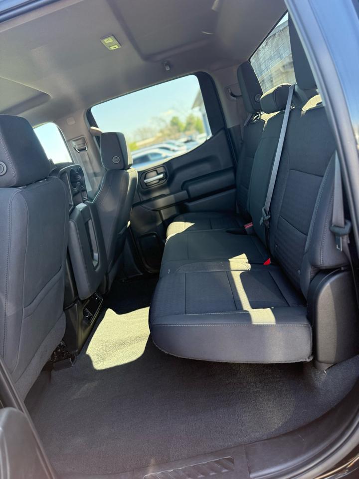 Chevrolet Silverado 1500 Custom Crew Cab 4WD 2022