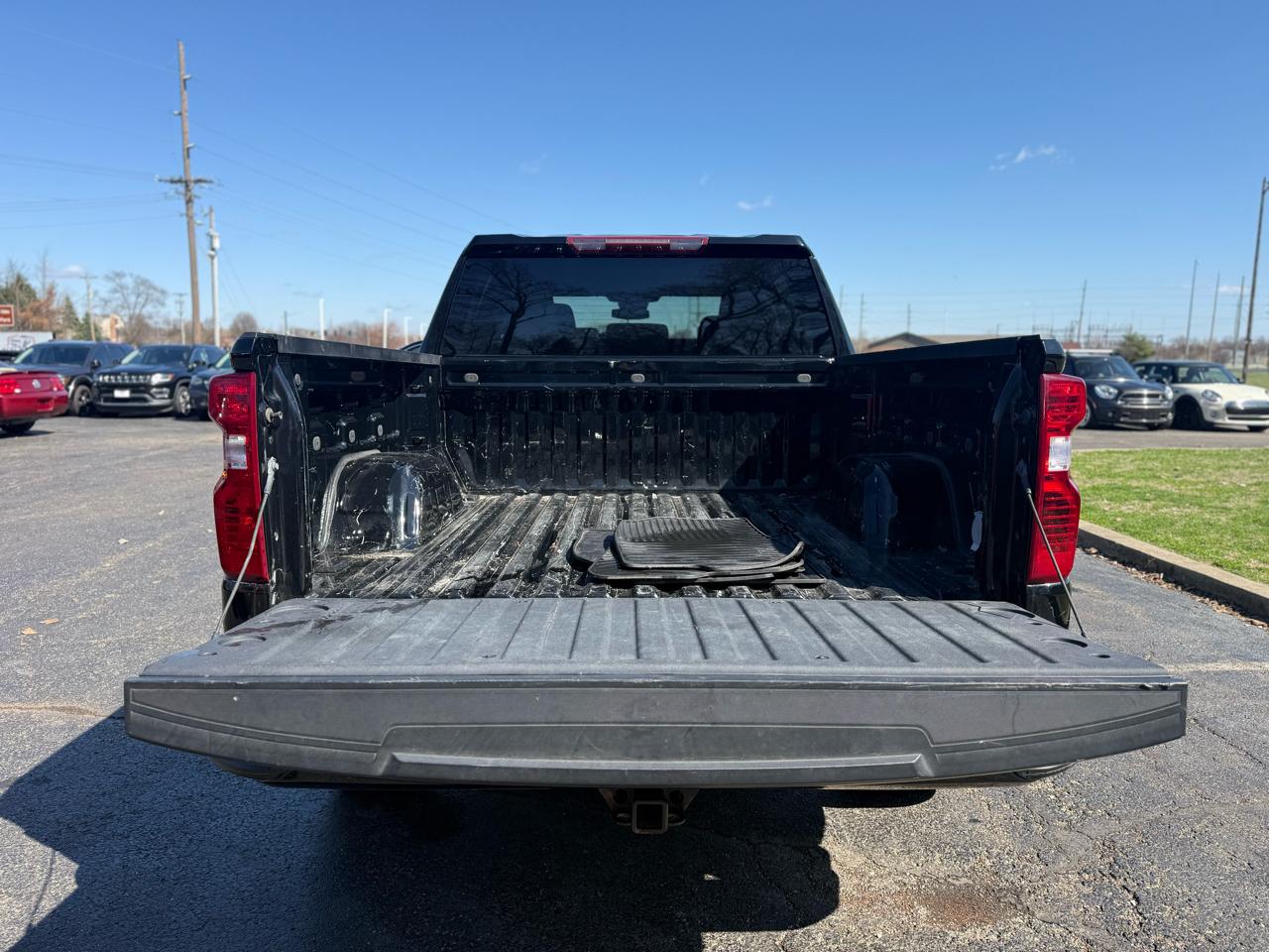 Chevrolet Silverado 1500 Custom Crew Cab 4WD 2022