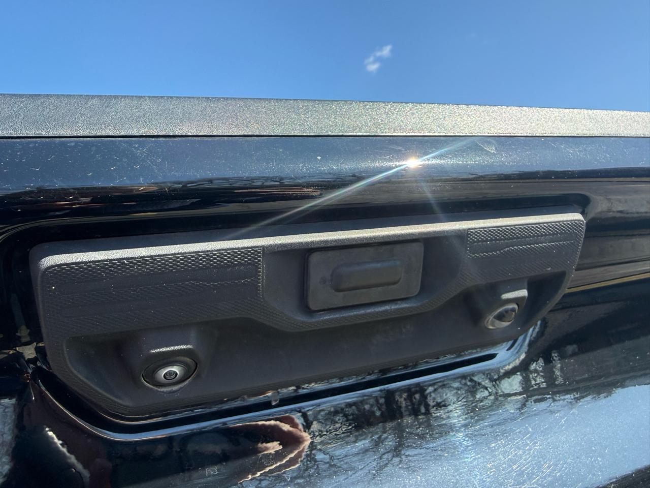 Chevrolet Silverado 1500 Custom Crew Cab 4WD 2022