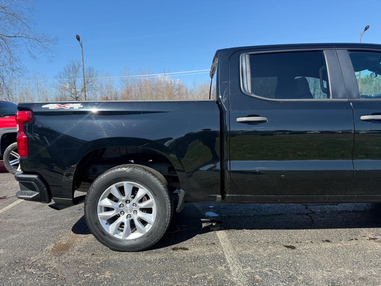 Chevrolet Silverado 1500 Custom Crew Cab 4WD 2022