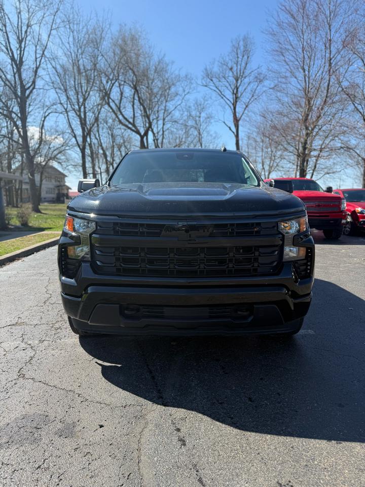Chevrolet Silverado 1500 Custom Crew Cab 4WD 2022