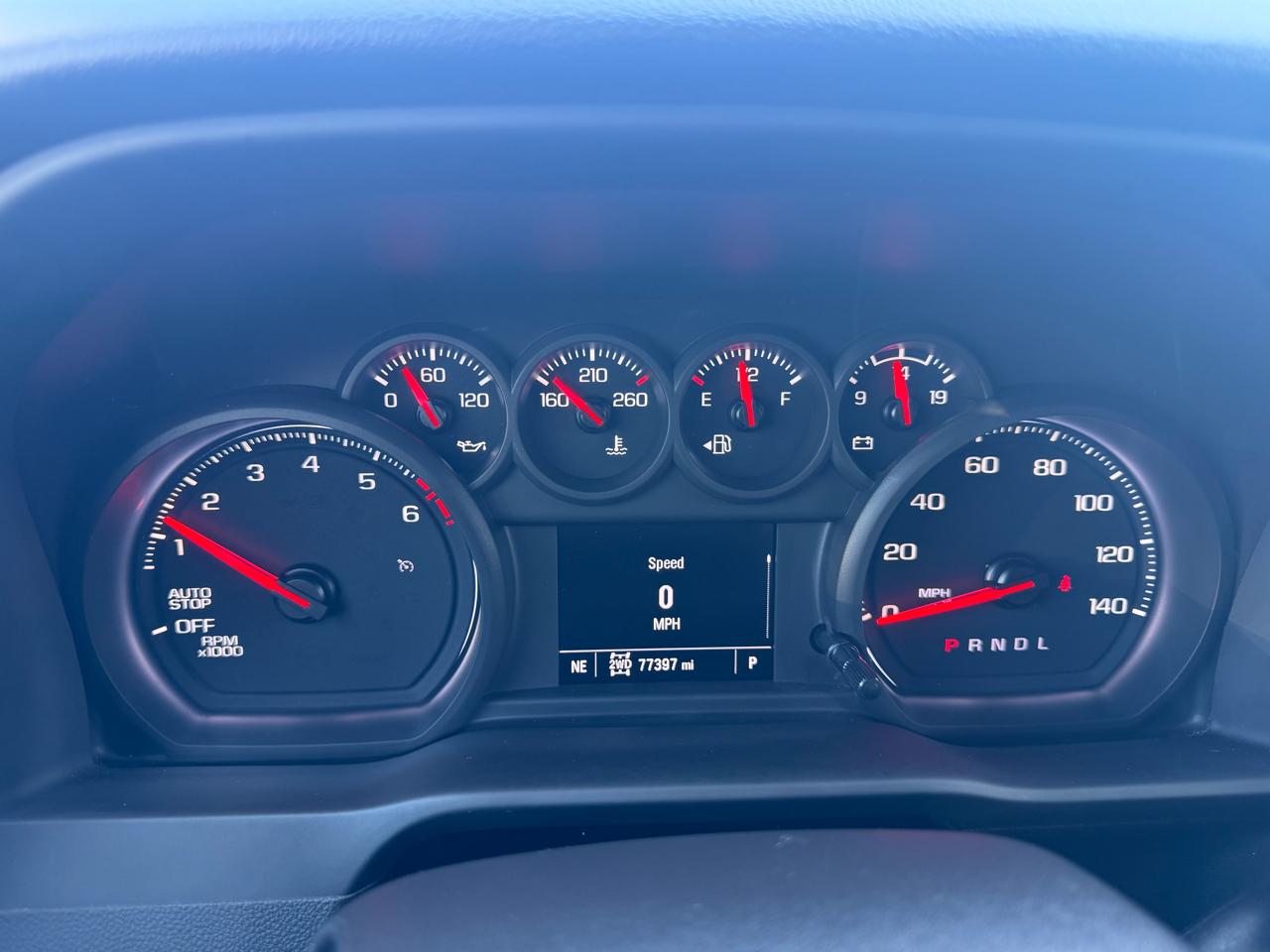 Chevrolet Silverado 1500 Custom Crew Cab 4WD 2022