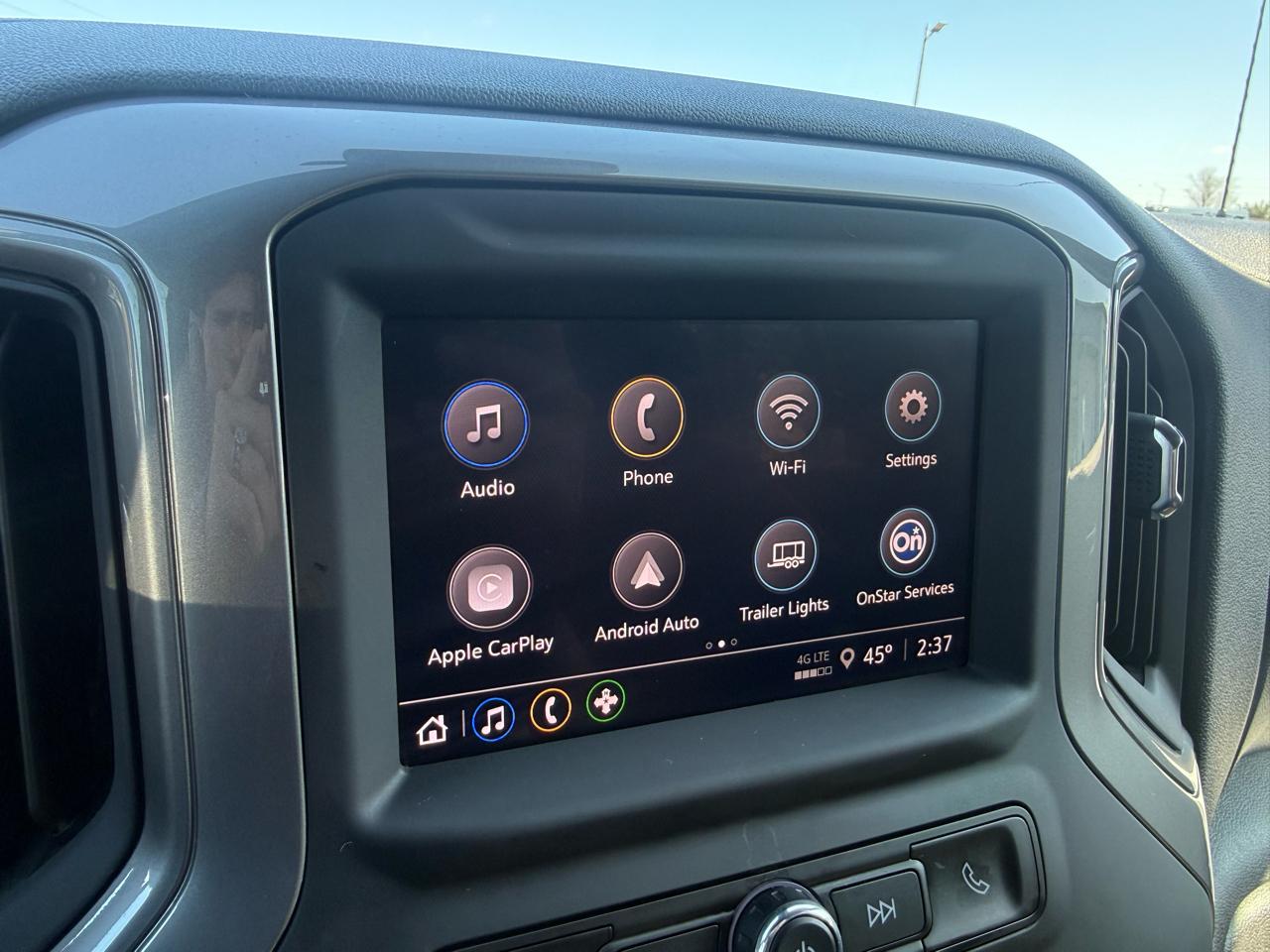 Chevrolet Silverado 1500 Custom Crew Cab 4WD 2022