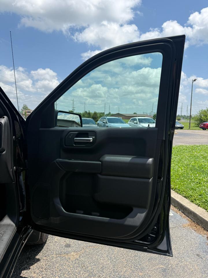 Chevrolet Silverado 1500 Custom Crew Cab 4WD 2022
