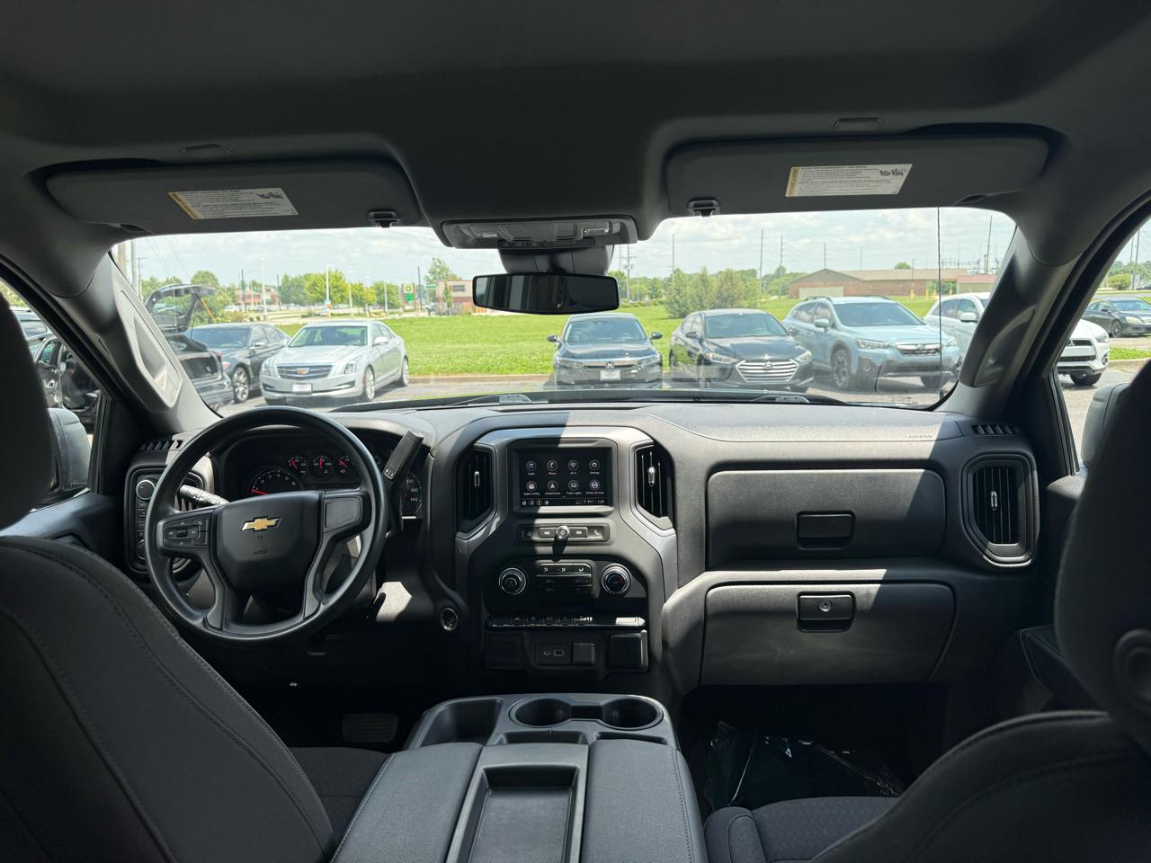 Chevrolet Silverado 1500 Custom Crew Cab 4WD 2022