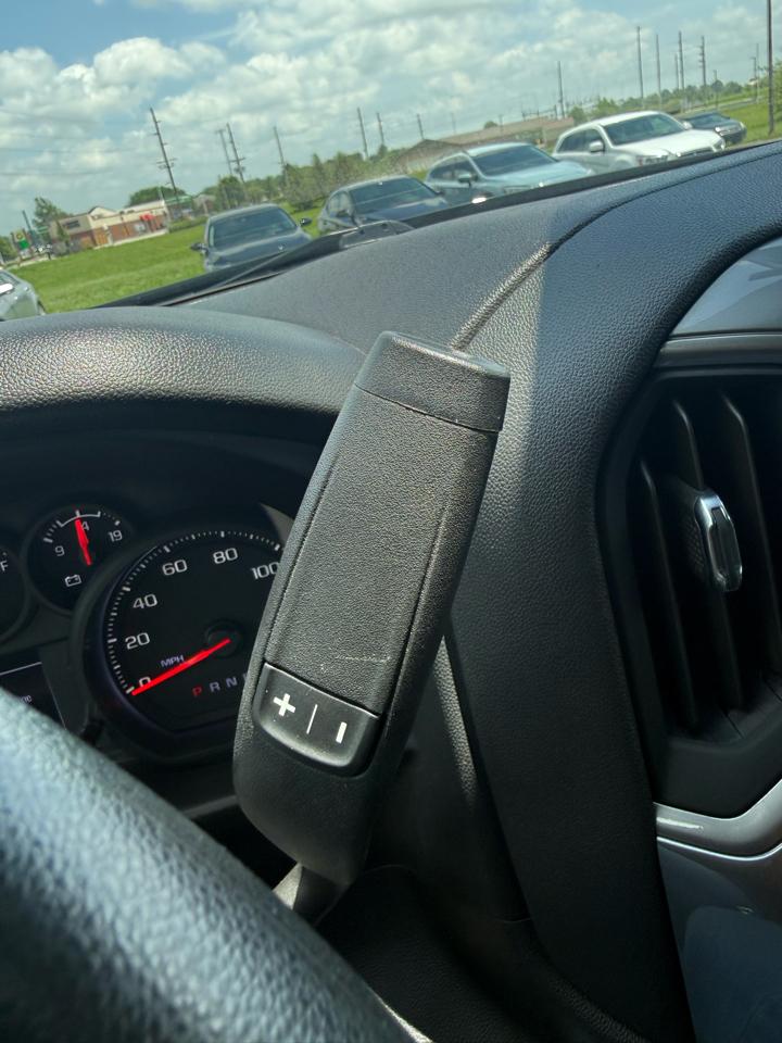 Chevrolet Silverado 1500 Custom Crew Cab 4WD 2022
