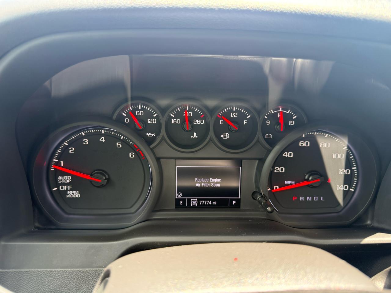 Chevrolet Silverado 1500 Custom Crew Cab 4WD 2022