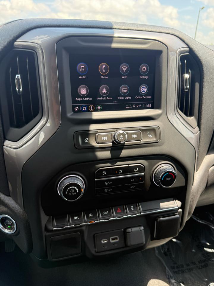 Chevrolet Silverado 1500 Custom Crew Cab 4WD 2022