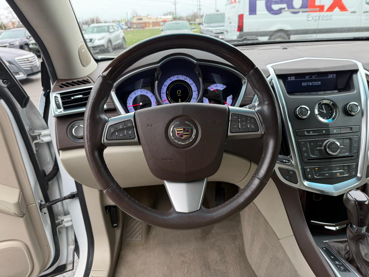 Cadillac SRX Luxury AWD 2012