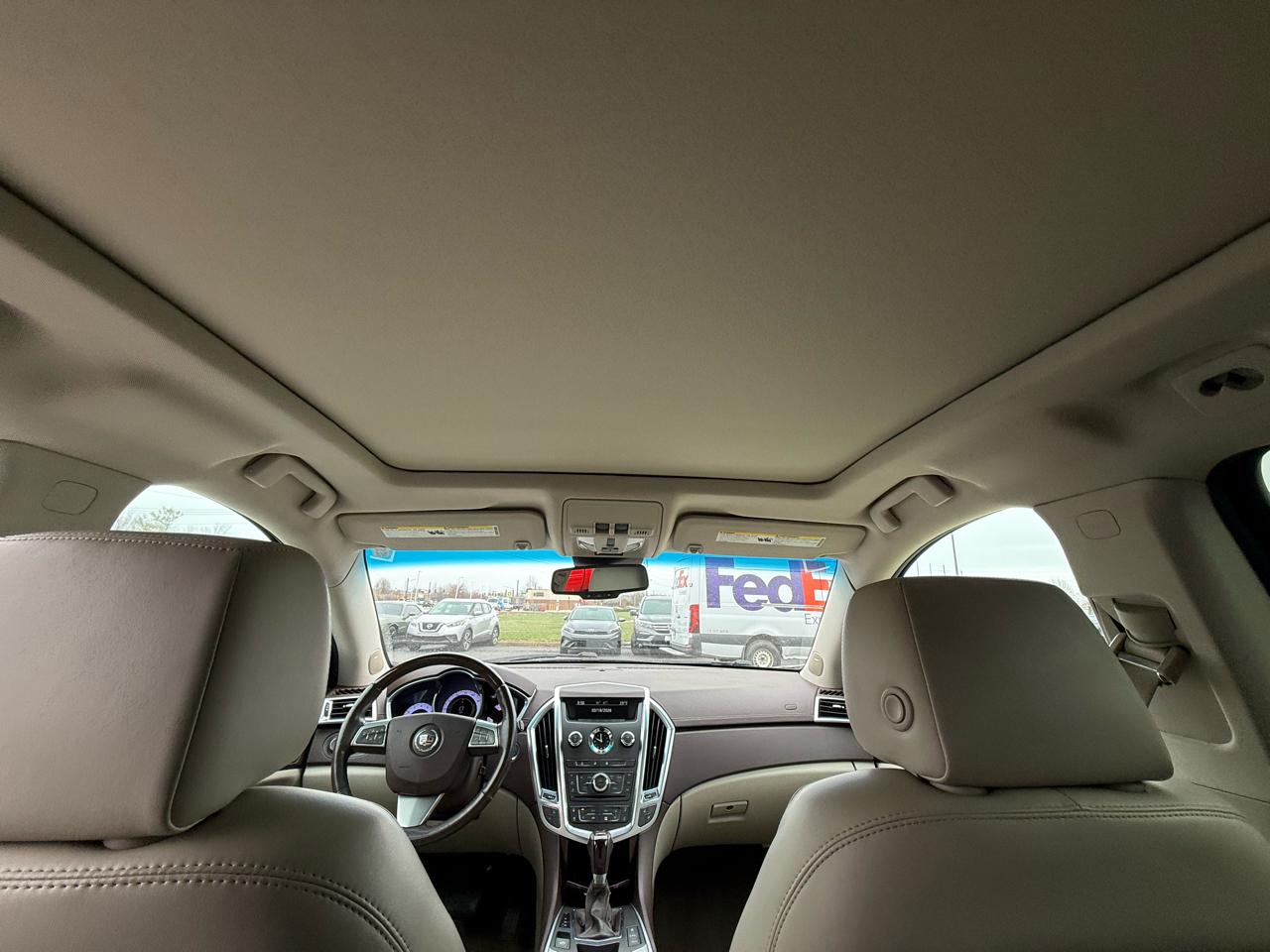 Cadillac SRX Luxury AWD 2012