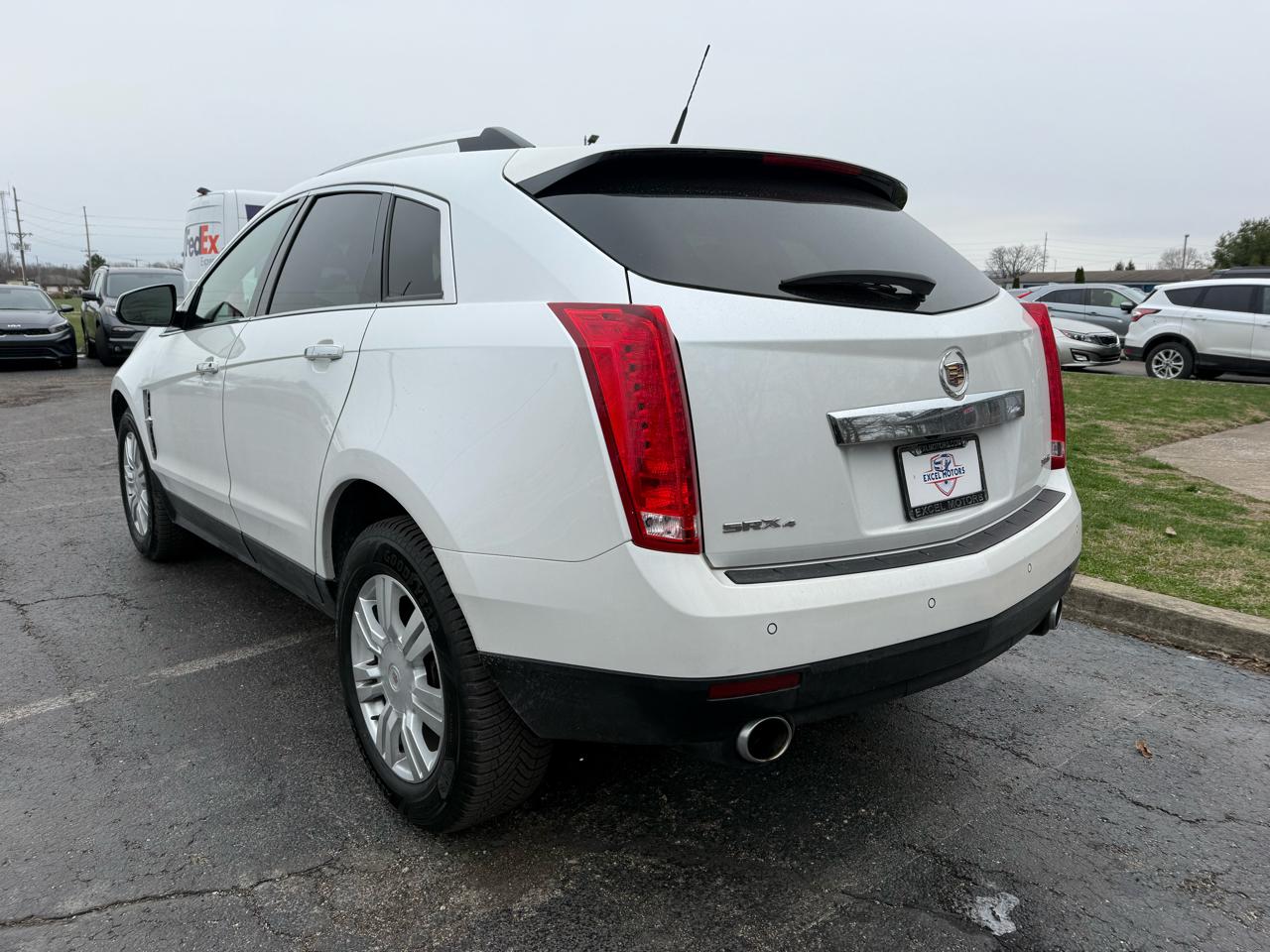 Cadillac SRX Luxury AWD 2012