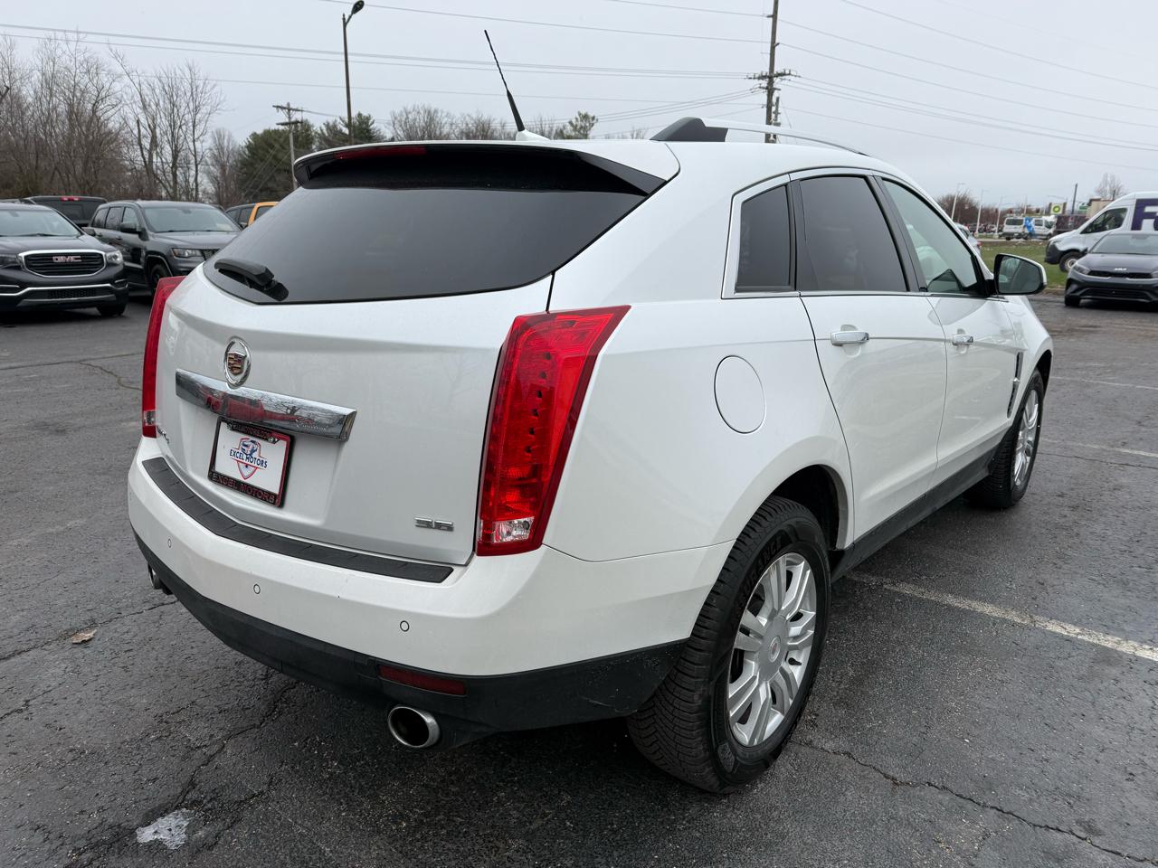 Cadillac SRX Luxury AWD 2012