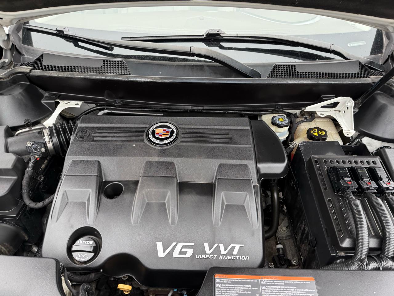 Cadillac SRX Luxury AWD 2012