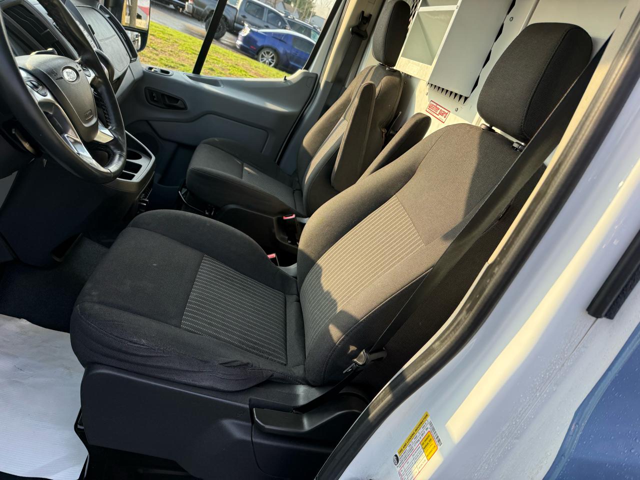 Ford Transit 350 Van High Roof w/Sliding Pass. 148-in. WB 2016