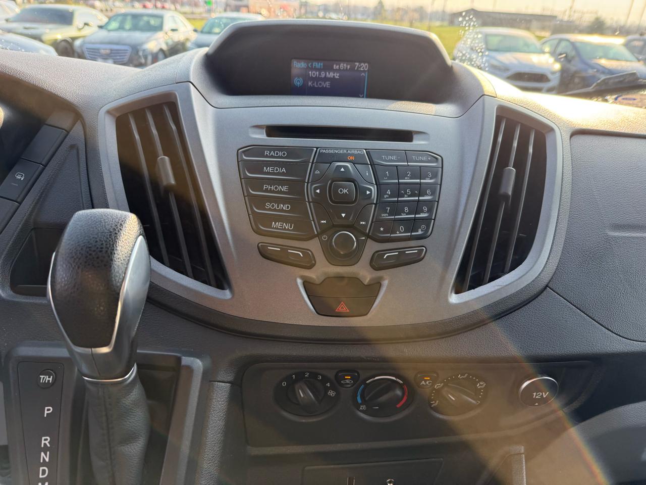 Ford Transit 350 Van High Roof w/Sliding Pass. 148-in. WB 2016