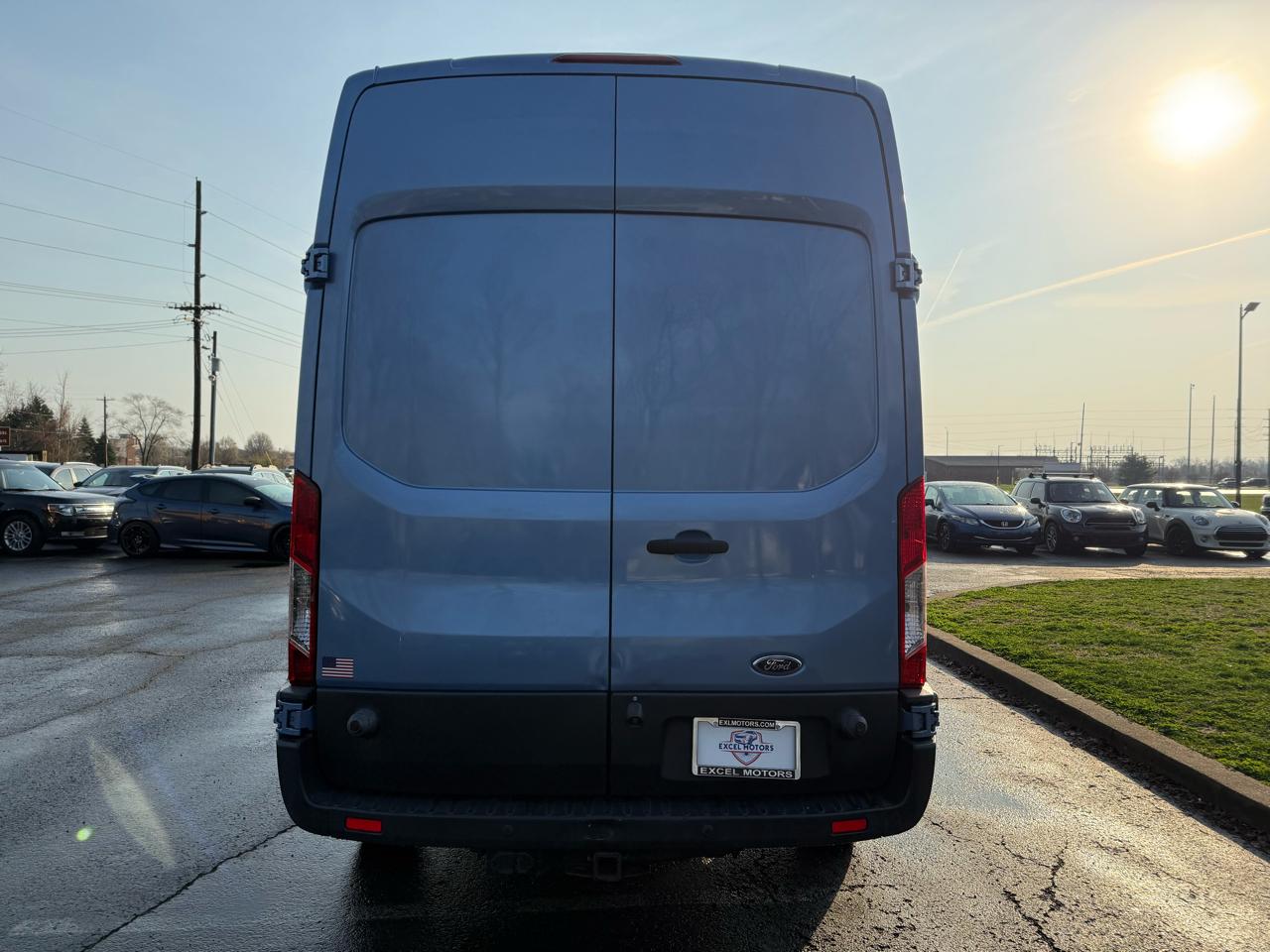 Ford Transit 350 Van High Roof w/Sliding Pass. 148-in. WB 2016