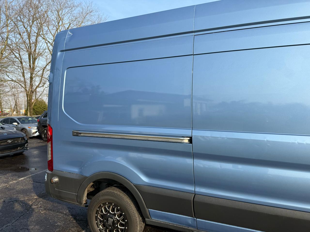 Ford Transit 350 Van High Roof w/Sliding Pass. 148-in. WB 2016