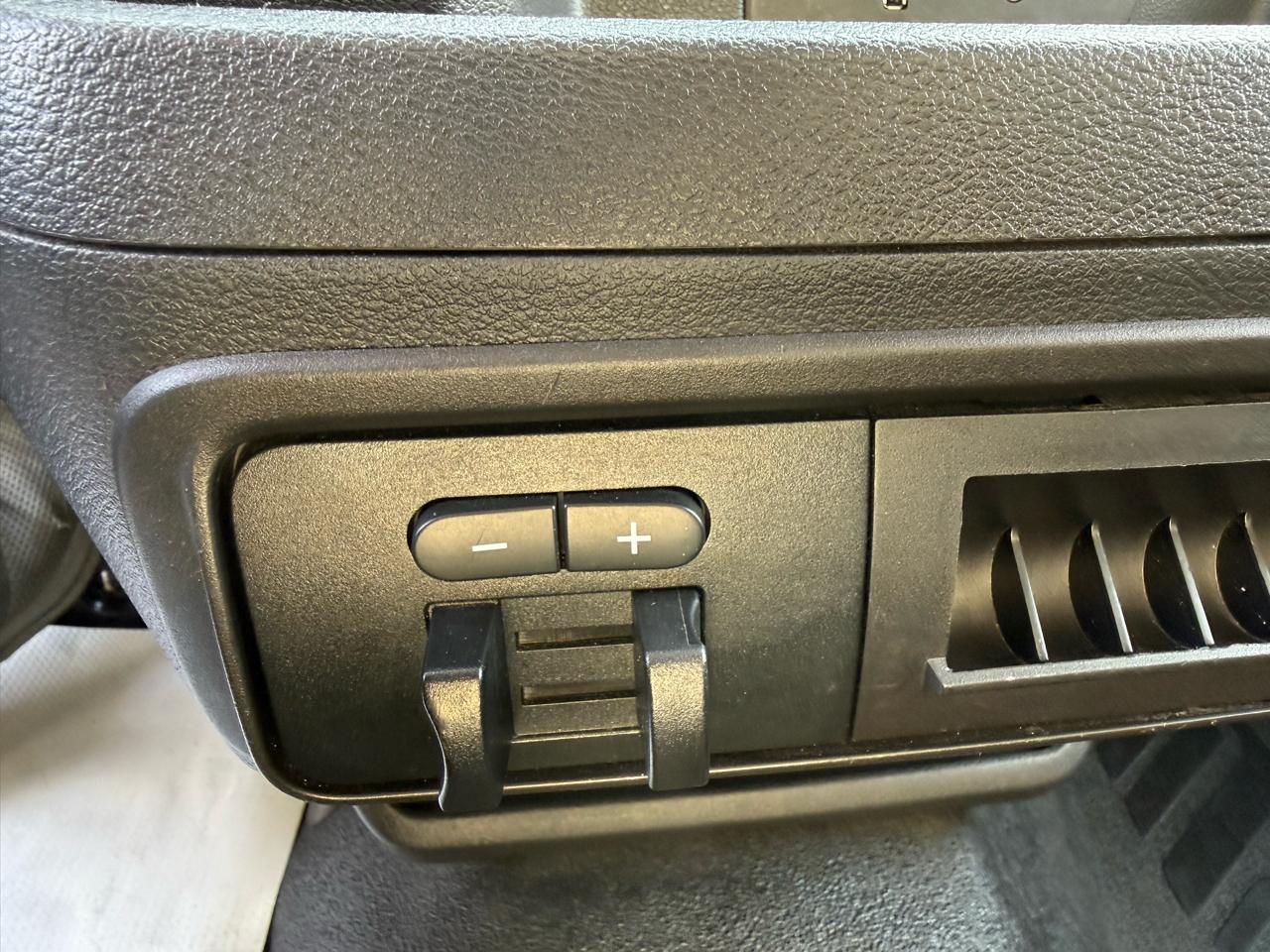 Ford Transit 350 Van High Roof w/Sliding Pass. 148-in. WB 2016