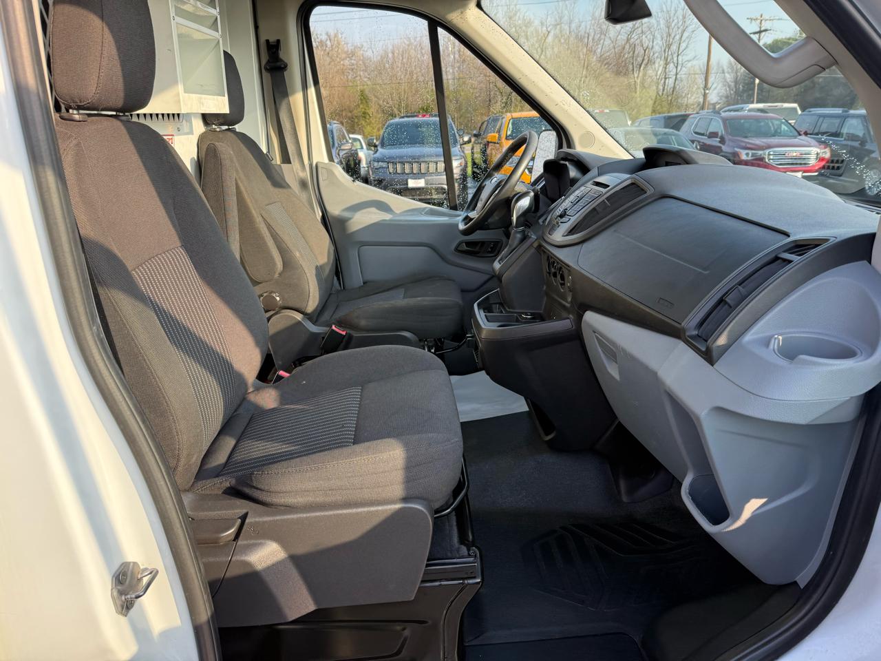 Ford Transit 350 Van High Roof w/Sliding Pass. 148-in. WB 2016