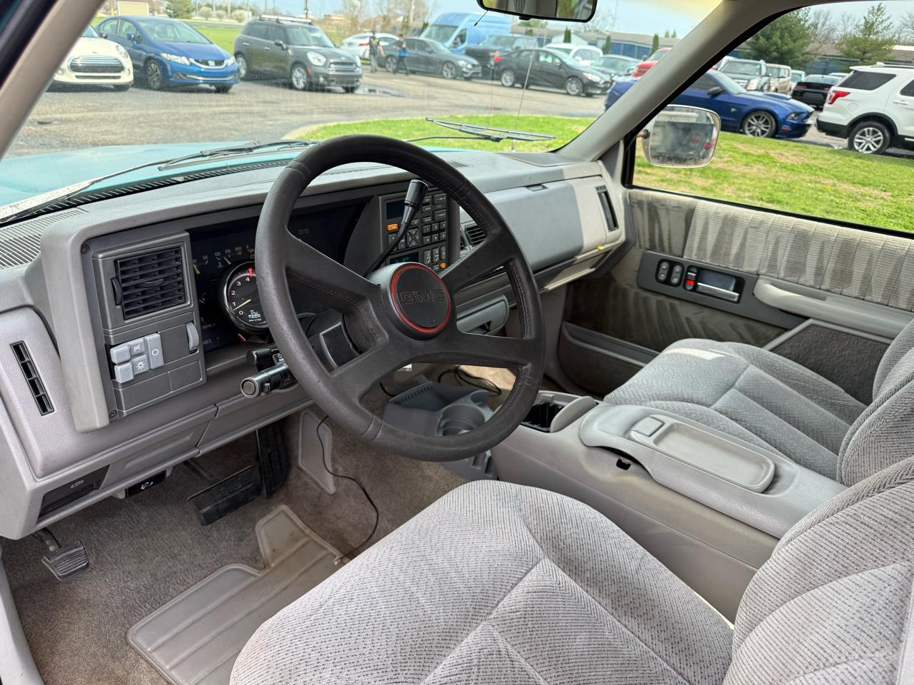 GMC Sierra C/K 1500 Club Coupe 8-ft. Bed 2WD 1993