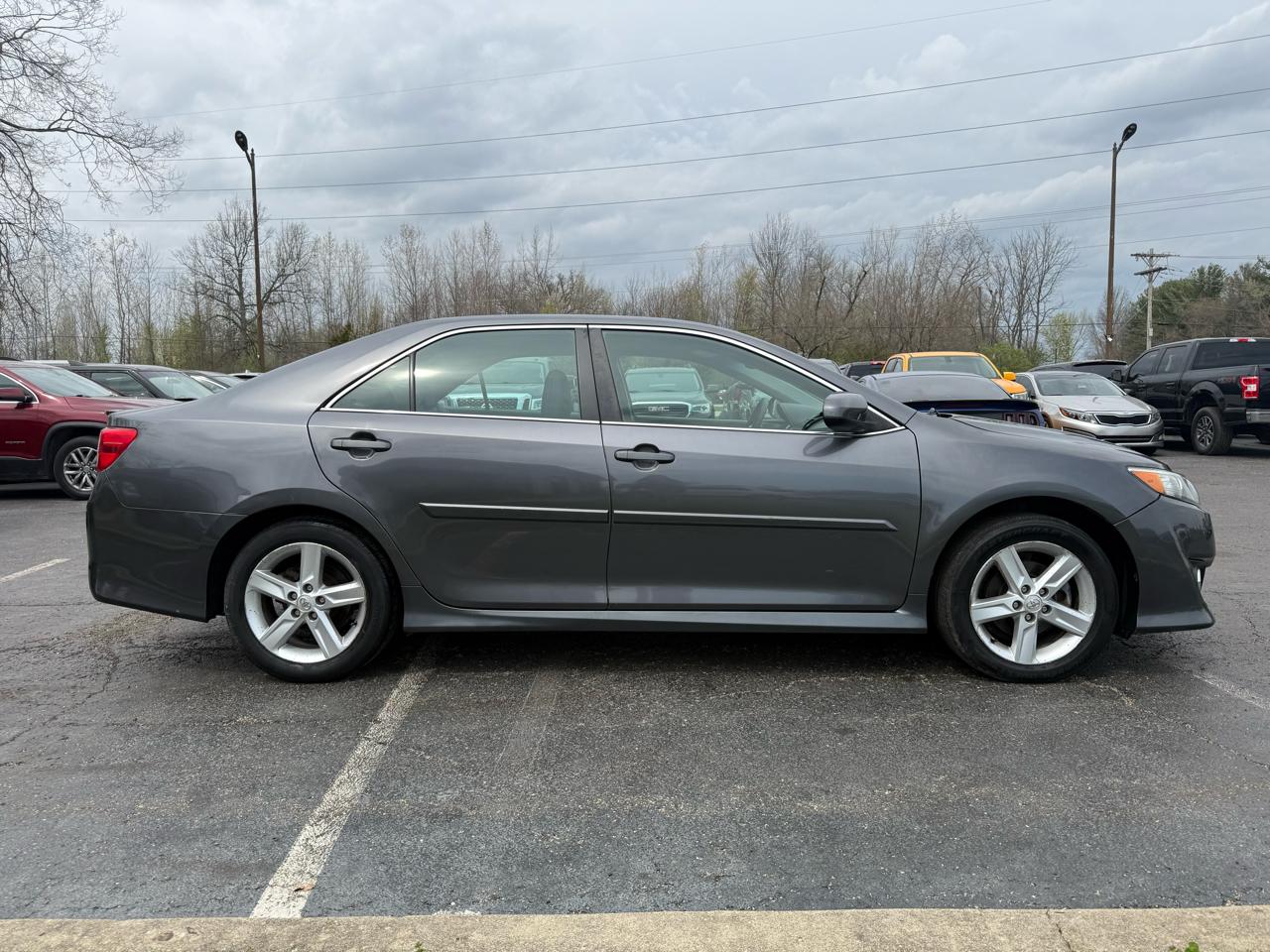 Toyota Camry LE 2014