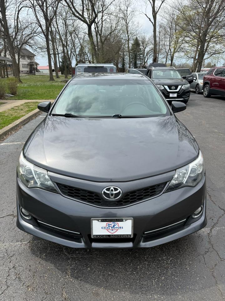 Toyota Camry LE 2014