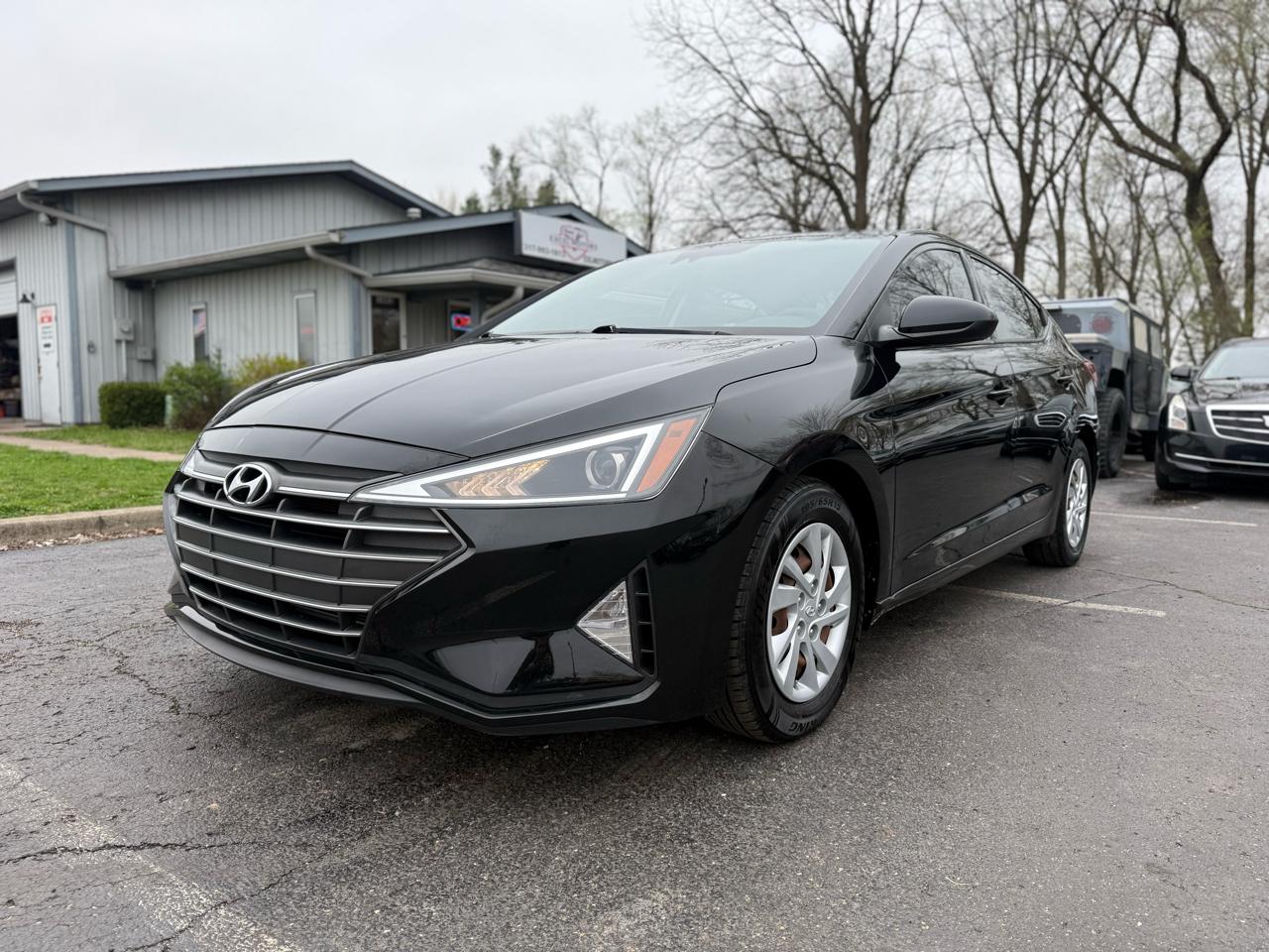 Hyundai Elantra SE 2020