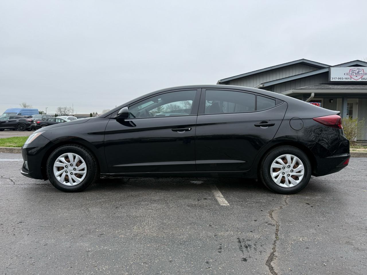 Hyundai Elantra SE 2020