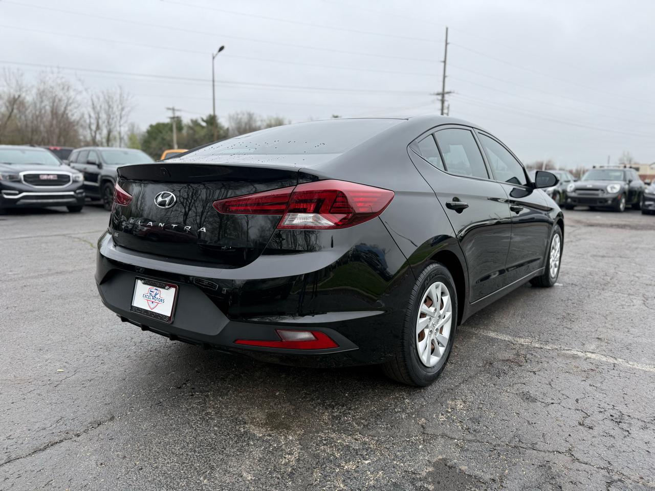 Hyundai Elantra SE 2020