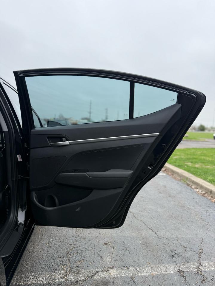 Hyundai Elantra SE 2020